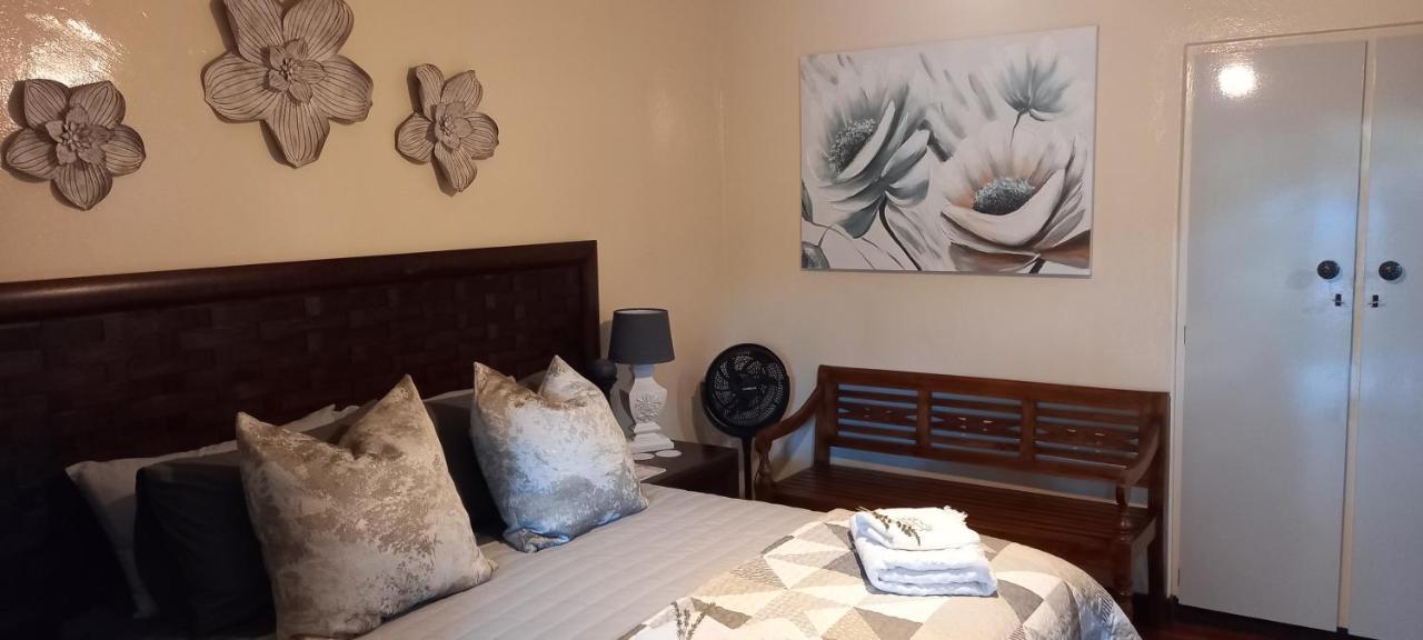 Mitat Guesthouse Beaufort West Eksteriør bilde