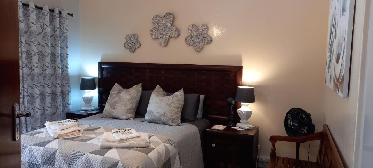 Mitat Guesthouse Beaufort West Eksteriør bilde
