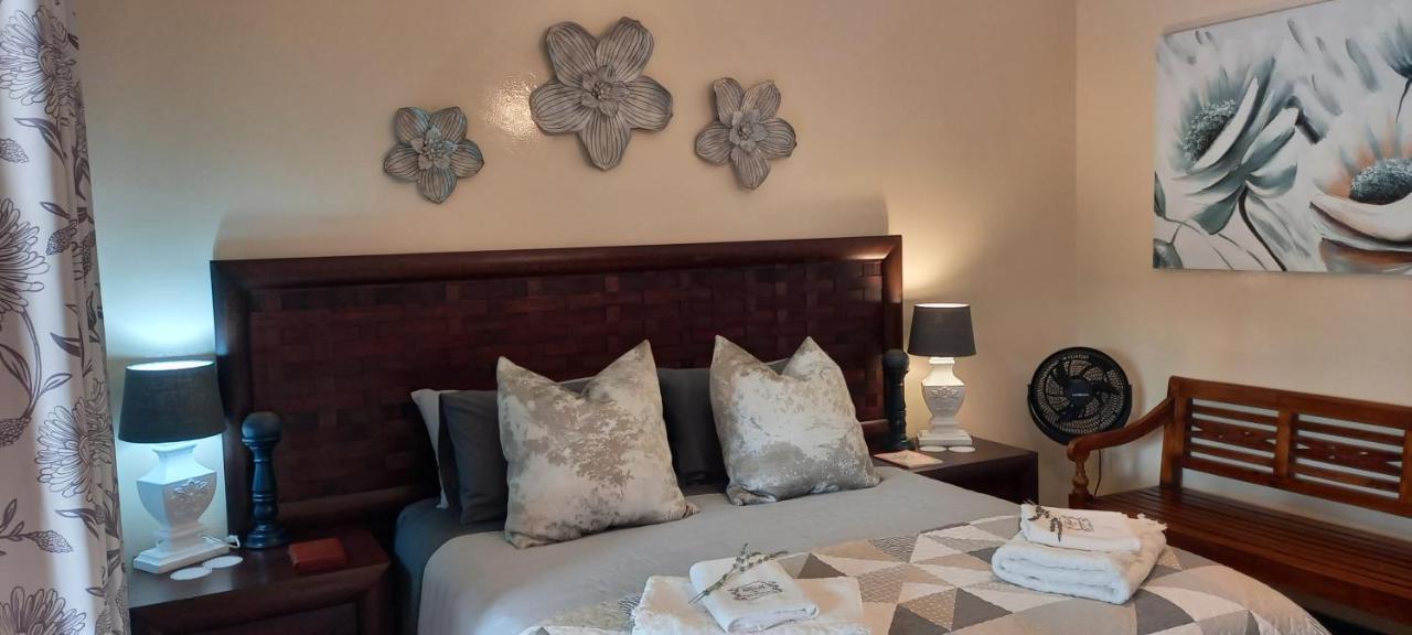 Mitat Guesthouse Beaufort West Eksteriør bilde
