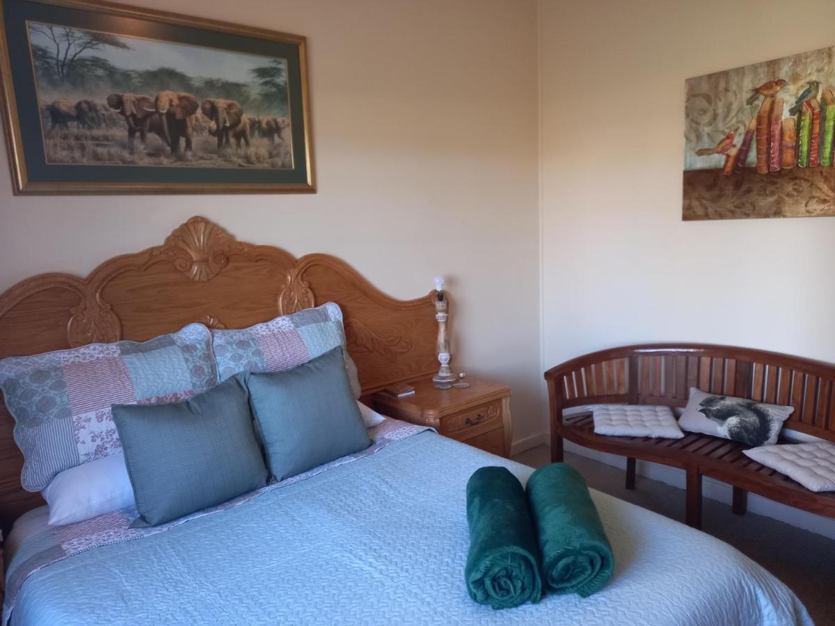 Mitat Guesthouse Beaufort West Eksteriør bilde