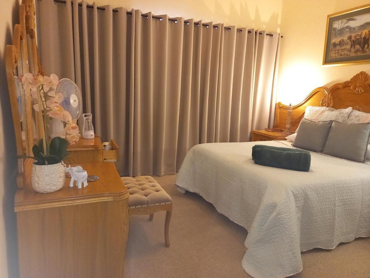 Mitat Guesthouse Beaufort West Eksteriør bilde